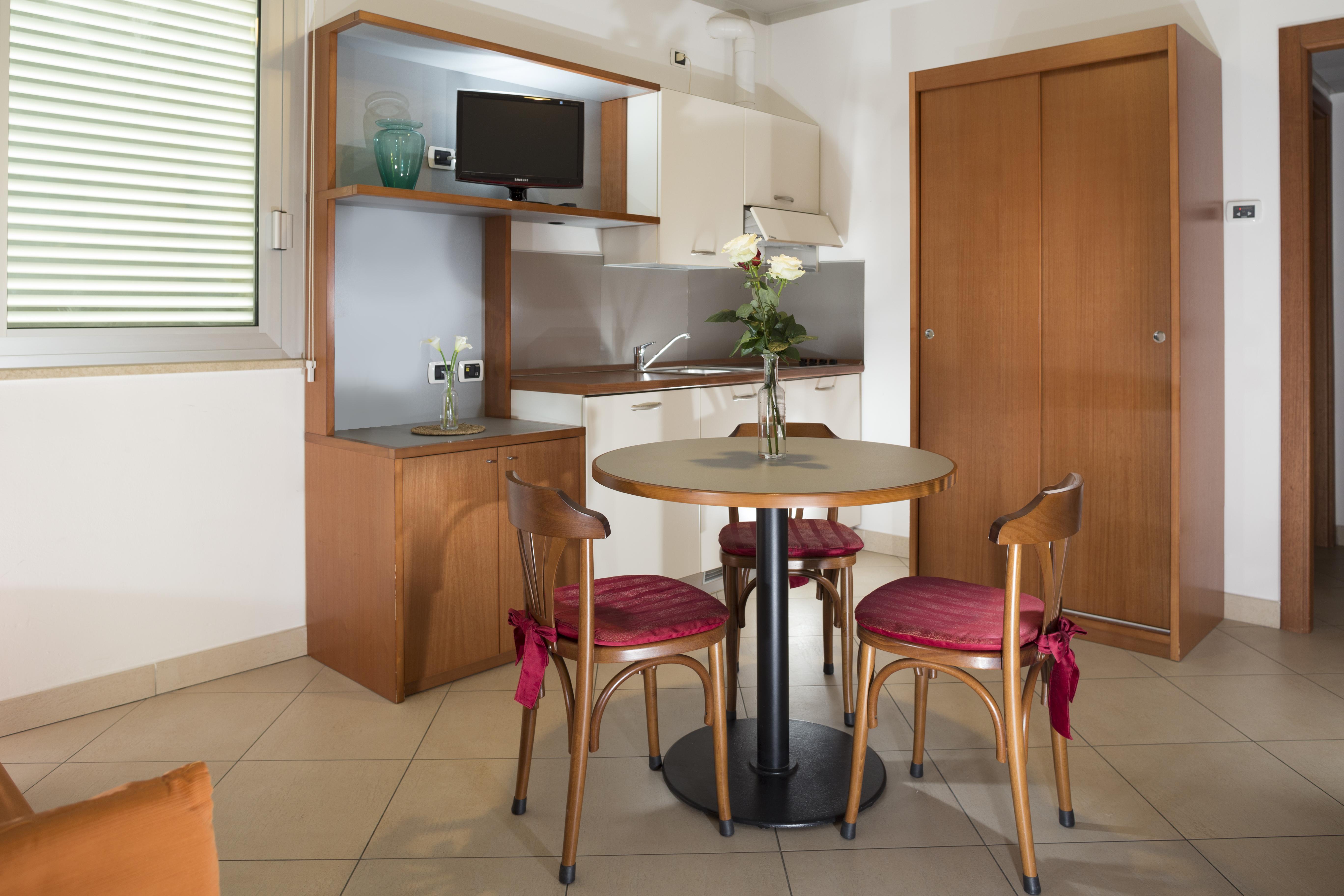 Hotel Ascot & Spa Rimini Esterno foto