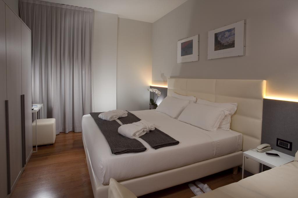 Hotel Ascot & Spa Rimini Esterno foto