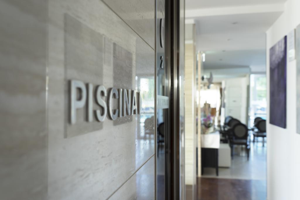 Hotel Ascot & Spa Rimini Esterno foto