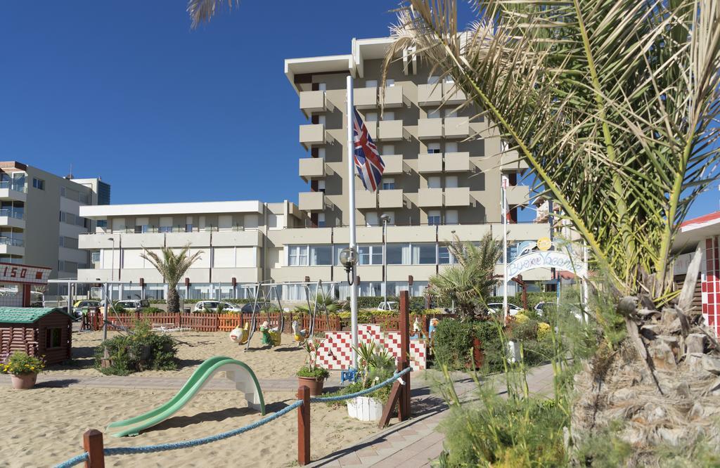 Hotel Ascot & Spa Rimini Esterno foto