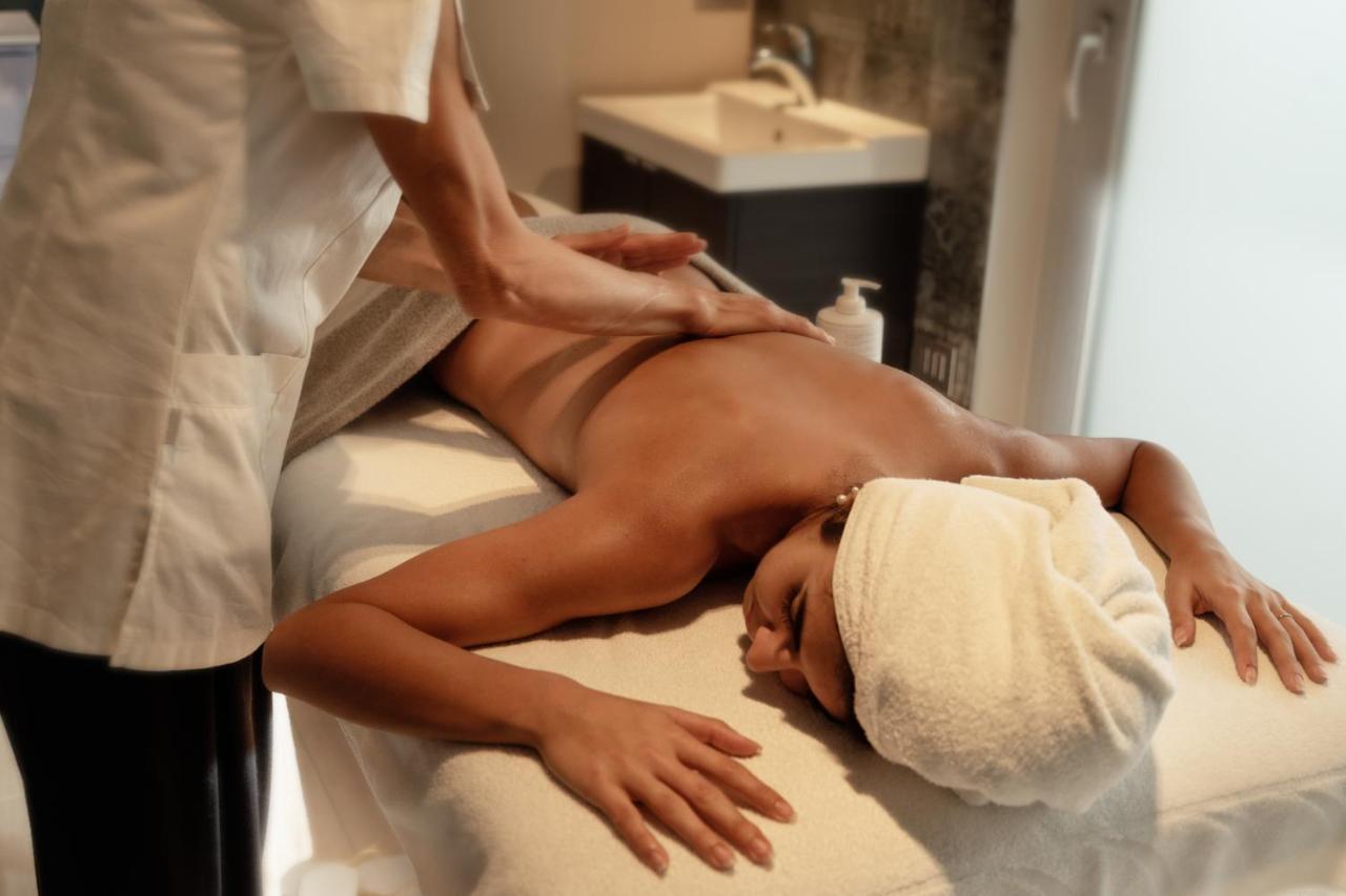 Hotel Ascot & Spa Rimini Esterno foto